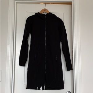 lululemon athletica Apres Yoga Rain Jacket